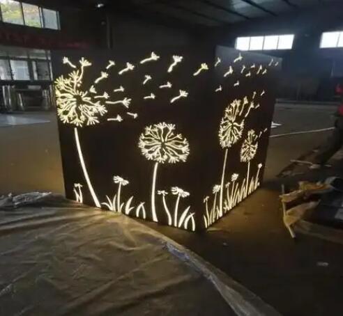 张掖耐候钢灯箱